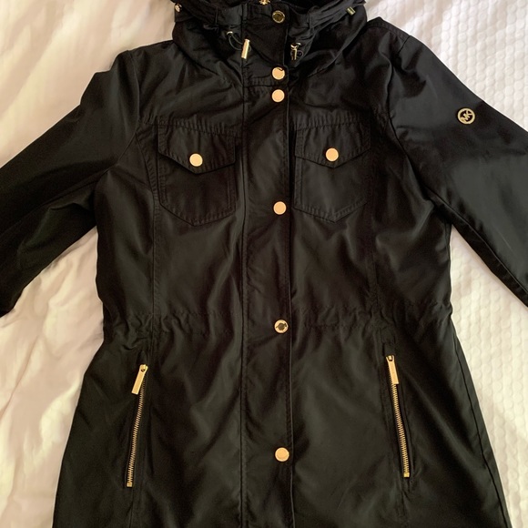 Michael Kors black rain jacket - Picture 9 of 11
